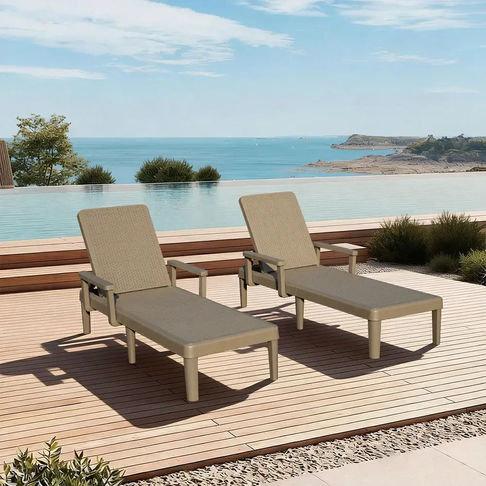 Domi Kunststoff Sonnenliege 2er-Set In Khaki Mit Armlehnen Gartenliege#Farbe_Sandbeige